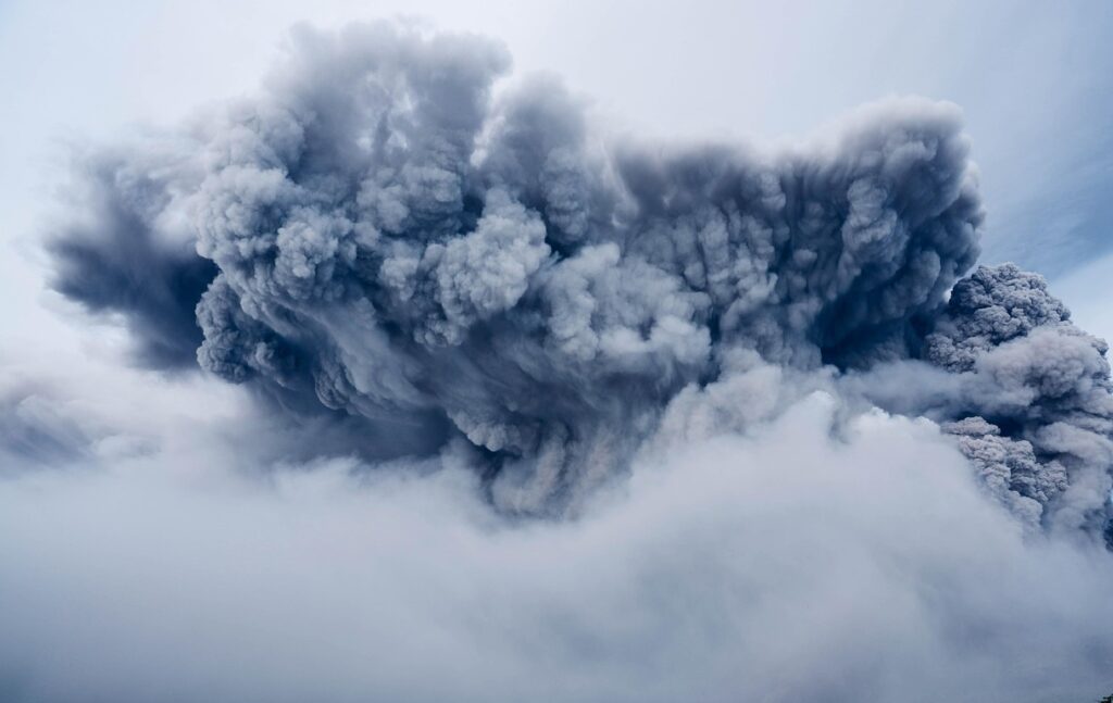 Vulcão entra em erupção na Etiópia pela primeira vez em 12.000 anos